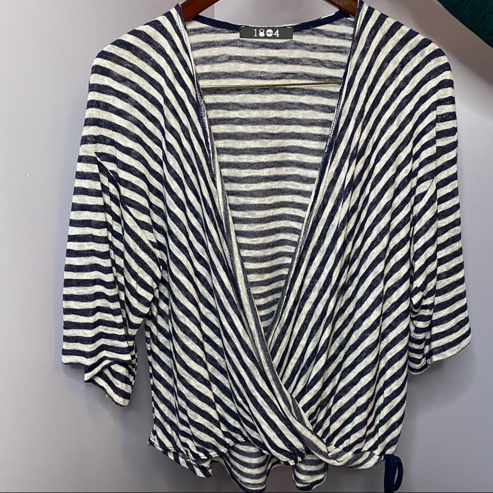Coin 1804 knit wrap top